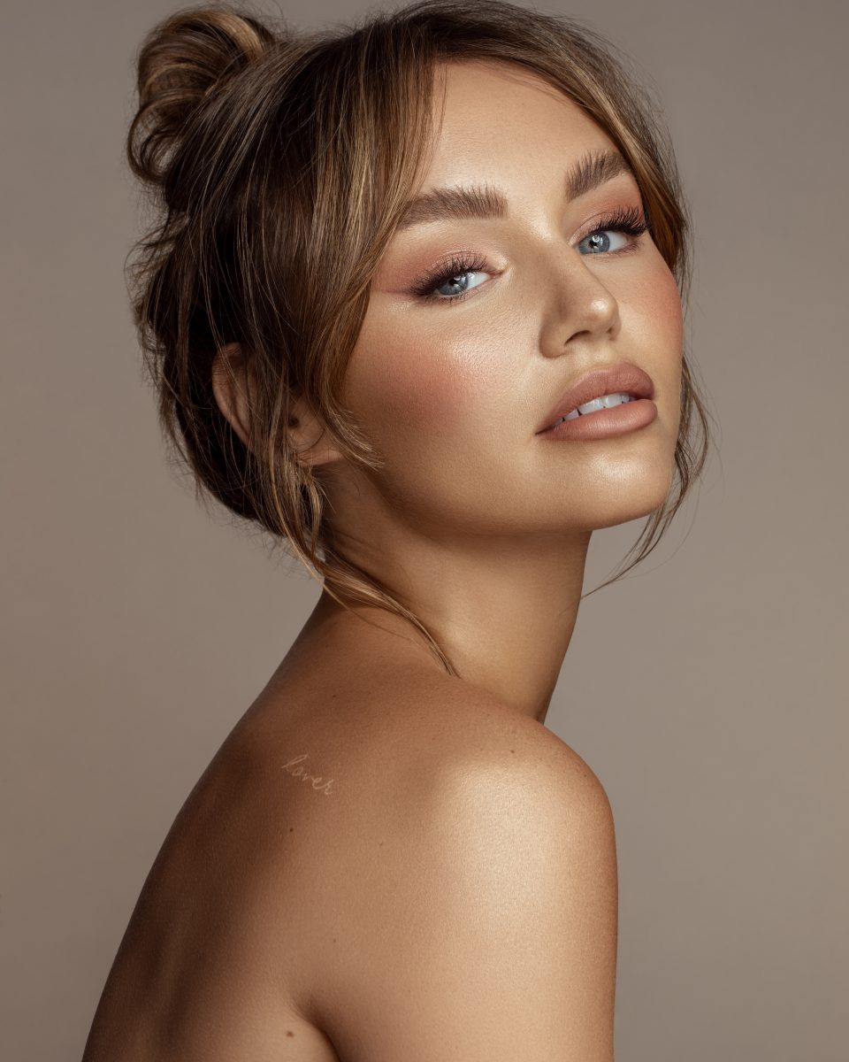 Kateri00544 1 960x1200 makeup-Kateri00544-1-960x1200